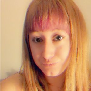 Meet your Posher, Cortney